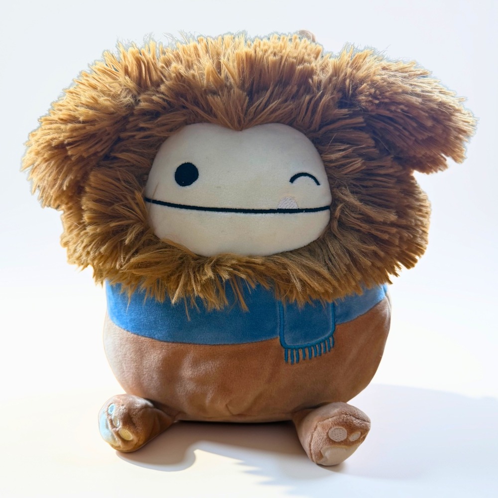 Squishmallows Benny Bigfoot Plush 12 Inch Sasquatch Brown Blue Scarf Winking Toy